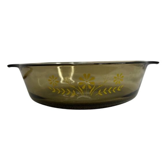 Vtg Amber Glasbake w Yellow Daisy Pattern Round Casserole Dish Cottage Core MCM - Picture 1 of 5